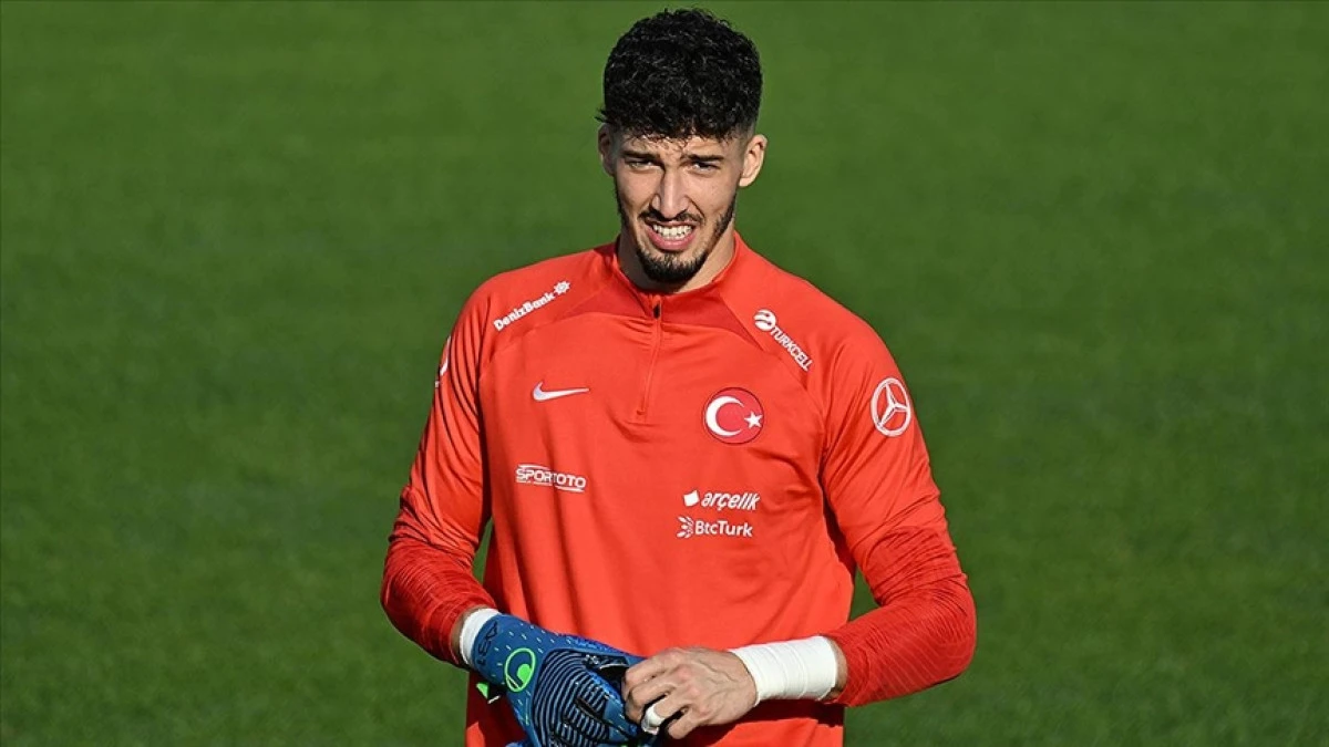 Altay Bayındır Beşiktaş yolunda 