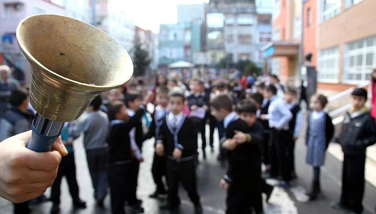 Ara tatil sonrası okullarda ilk ders zili çaldı!