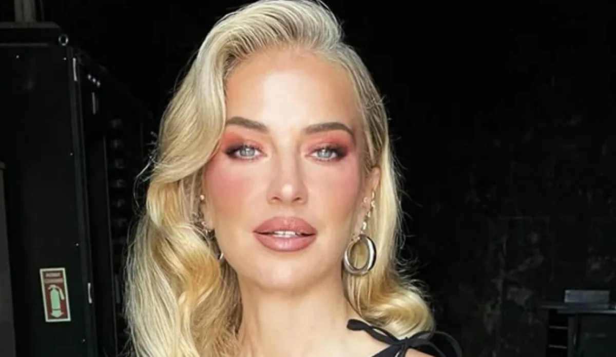 Burcu Esmersoy anne mi oluyor? İlk kez a&ccedil;ıkladı!