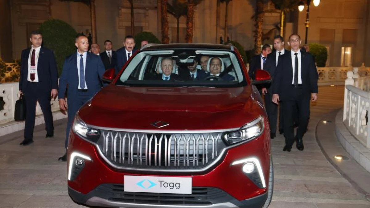 Cumhurbaşkanı Erdoğan&rsquo;dan Sisi&rsquo;ye TOOG jesti