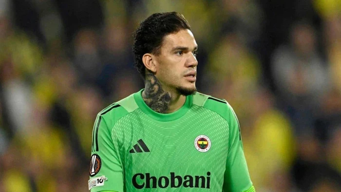 Fenerbah&ccedil;e 'Ederson' kararını verdi... Ceza var!