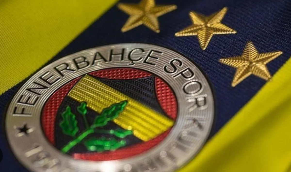 Fenerbah&ccedil;e'den se&ccedil;im &ouml;ncesi transfer bombası: Yıldız geliyor!