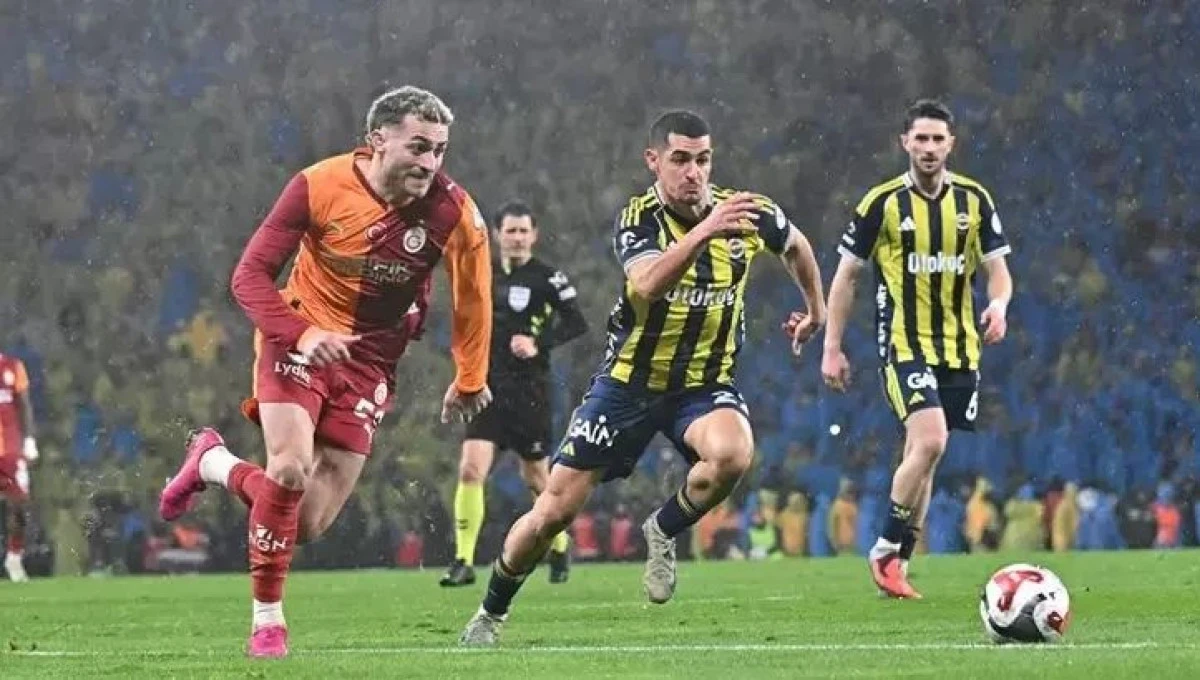 Galatasaray-Fenerbah&ccedil;e derbisinin biletleri kapış kapış