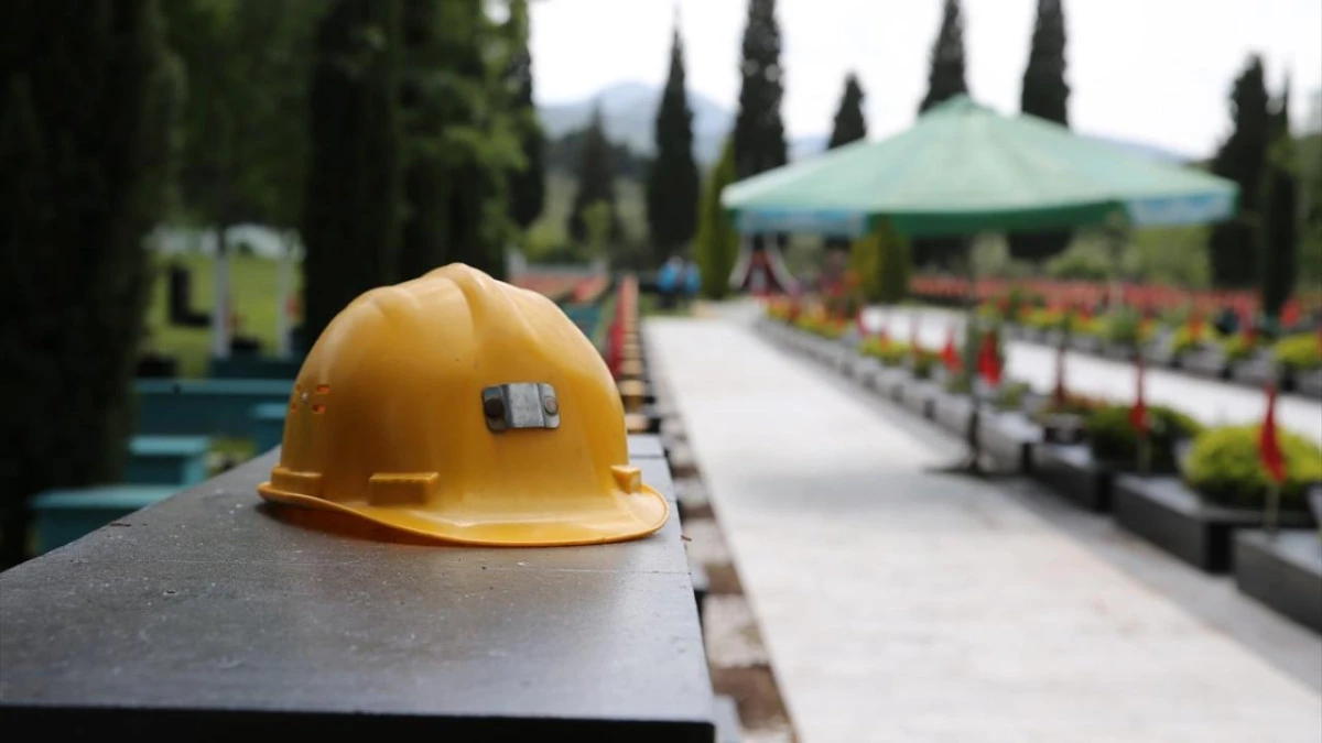 Maden ocağında korkutan olay! 1 iş&ccedil;i yaralandı