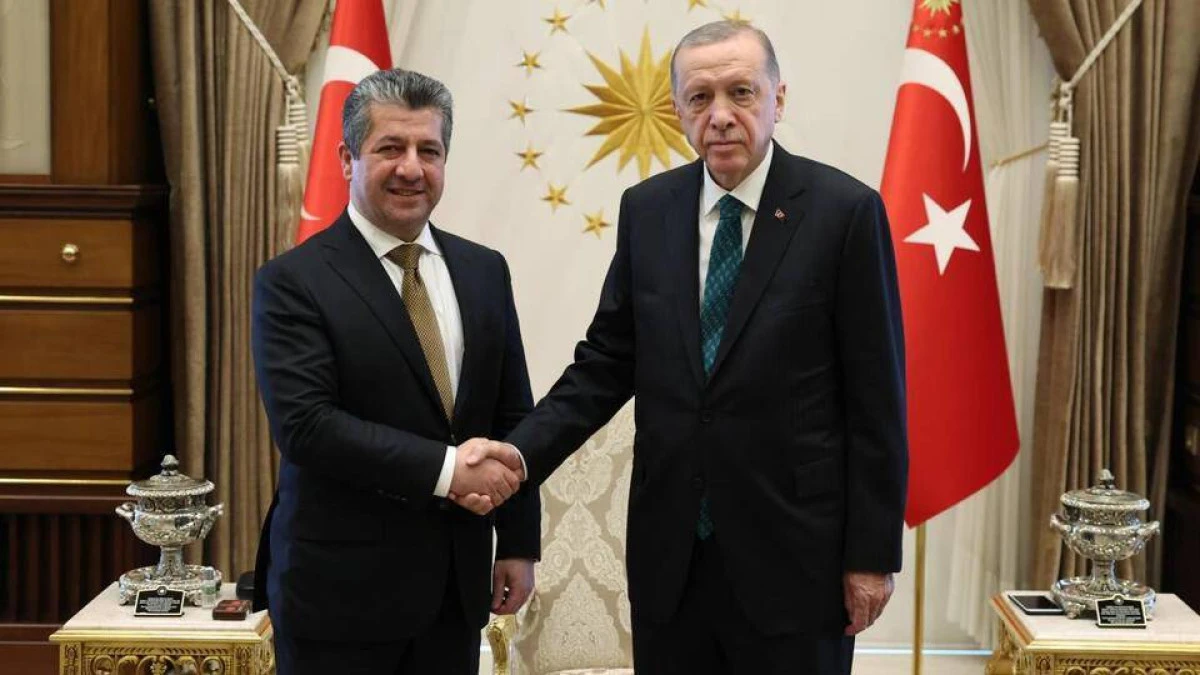 Mesrur Barzani T&uuml;rkiye&rsquo;de: G&ouml;zler Dolmabah&ccedil;e&rsquo;deki kritik g&ouml;r&uuml;şmede 