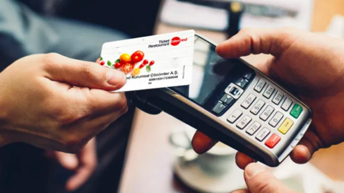 SGK'dan kritik karar! Yemek kartlarında yeni d&ouml;nem