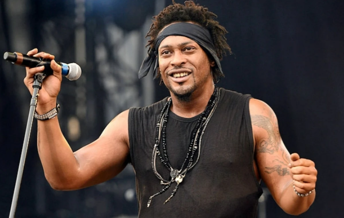 Soul müziğin efsane ismi D'Angelo 51 yaşında hayatını kaybetti