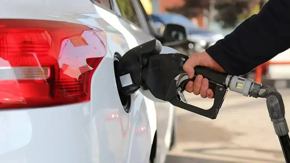 Tabela yeniden şekillendi! İşte g&uuml;ncel benzin, motorin, LPG fiyatları...
